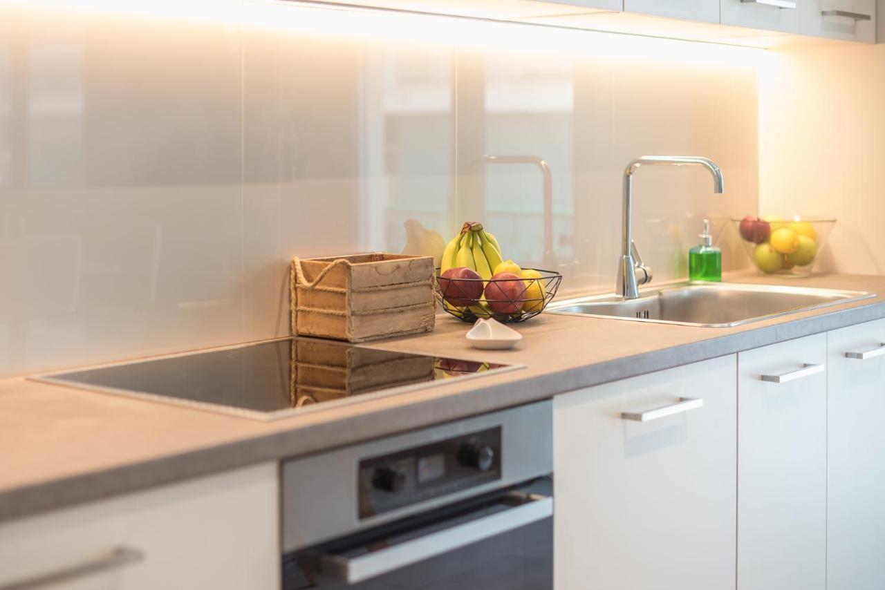 Stylish 2Bdr Apt By Acropolis Athén Kültér fotó